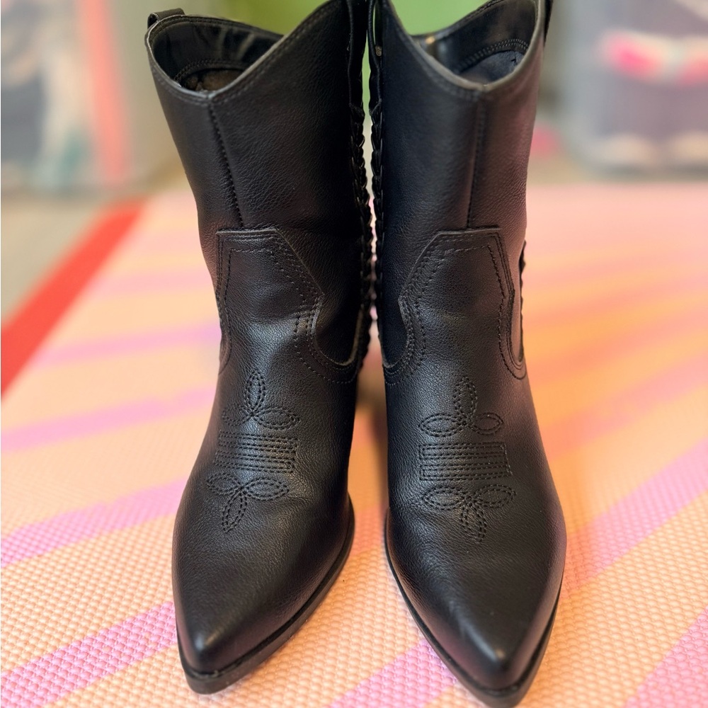 Dolce Vita Black Leather Heeled Boots